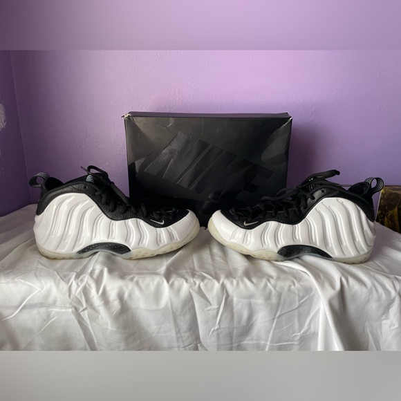 Nike foamposite size 9 - Picture 2 of 8
